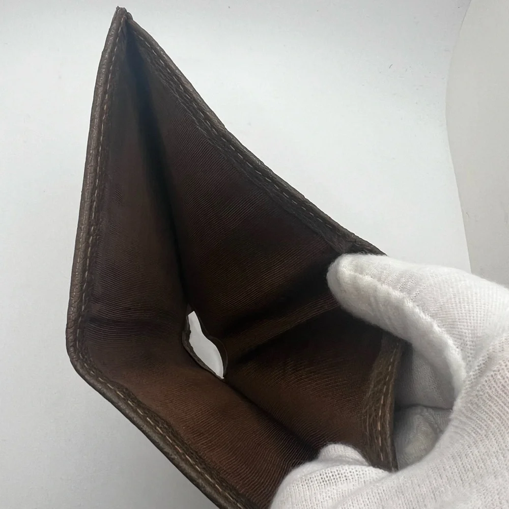 GUC Gucci Bifold Snap Wallet